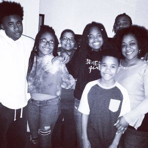 Meet your Posher, Mae